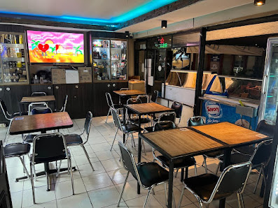 Café Bar Pizzería Rapa Nuí foto 6